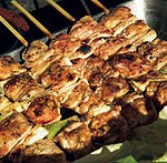 Yakitori auf einem Straßenstand - Quelle: 